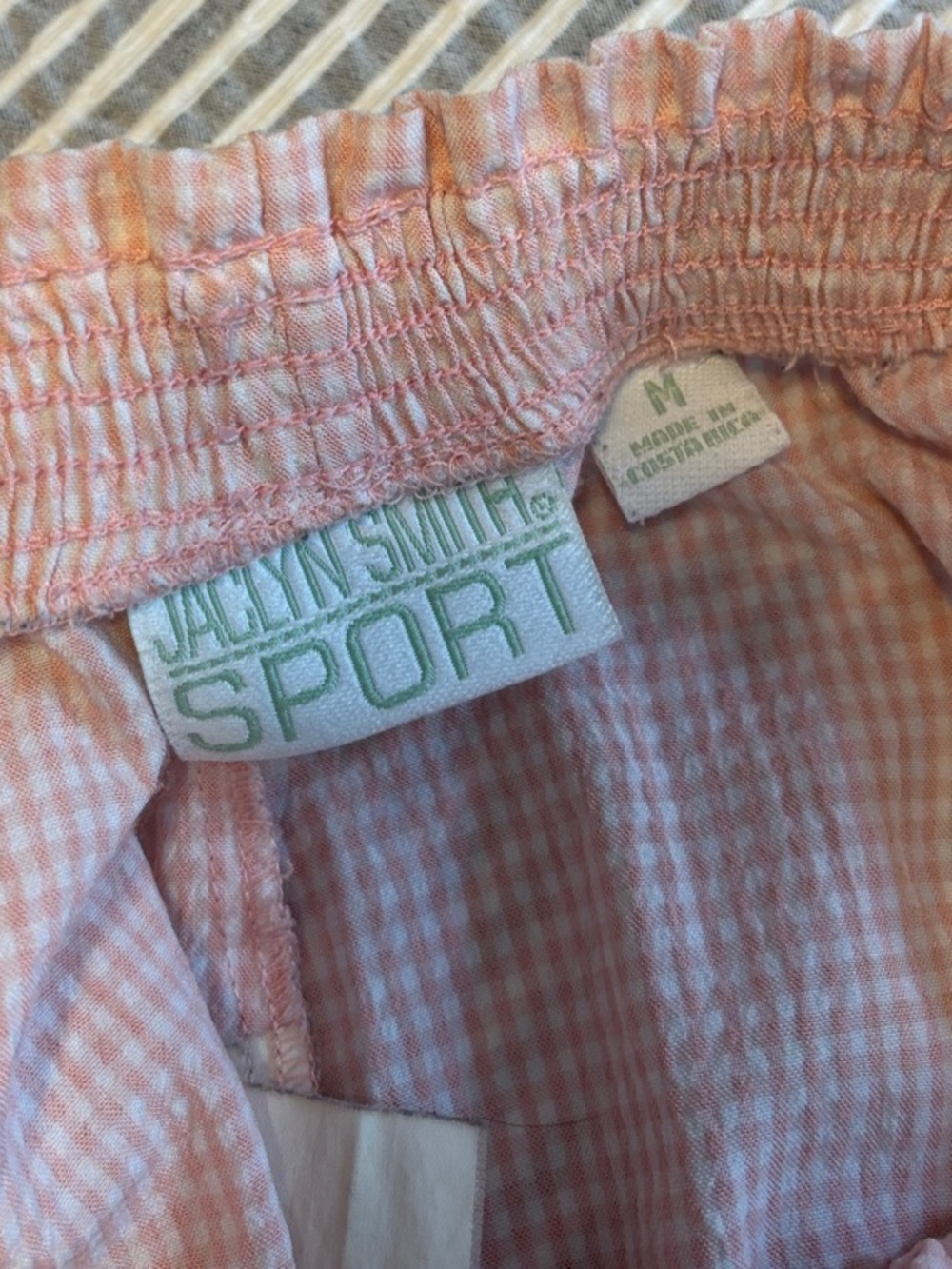 Vintage Jaclyn Smith Pink Seersucker Bermuda Shorts - Picture 2 of 2